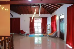 Nugegoda 05BR House For Rent (NK11572)