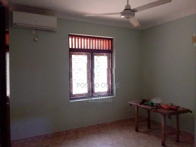 ground floor 3BR house for rent in kalubowila rooban peiris mawata