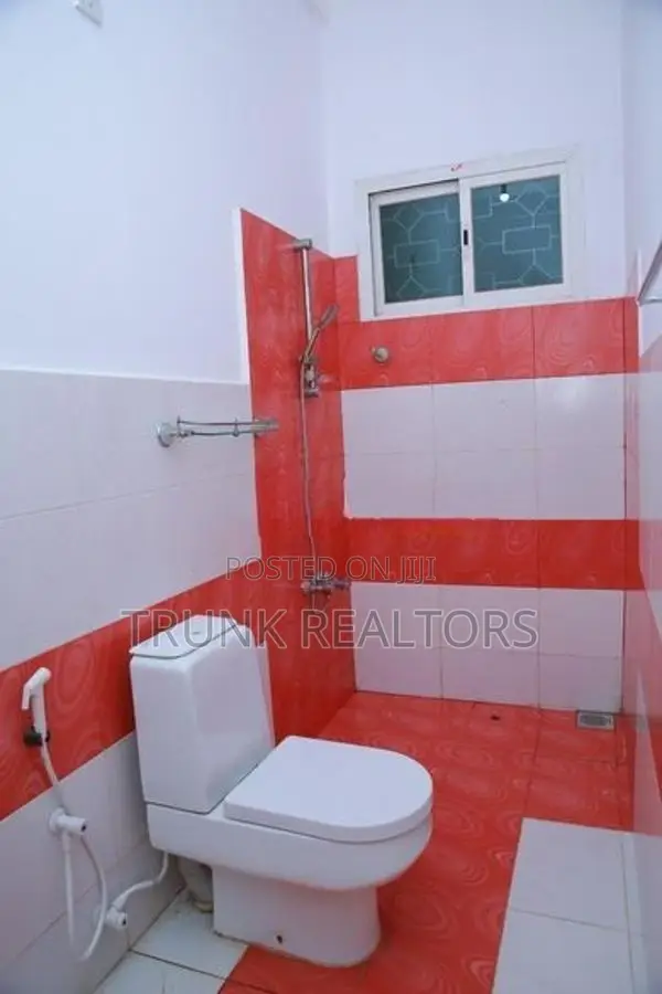 Nugegoda 05BR House For Rent (NK11572)