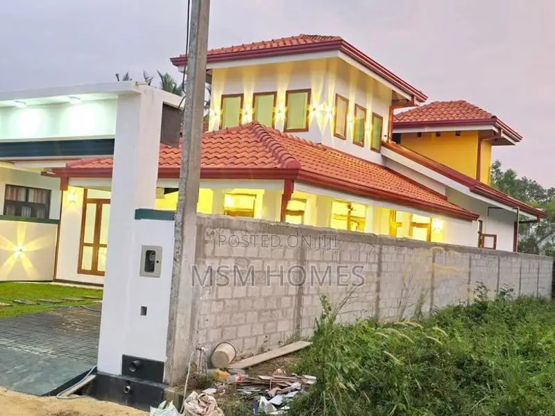 Negombo Brand New House For Sale in Kadirana Thibirigaskatuwa