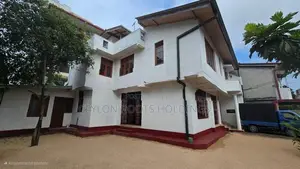 Newly Renovate Large two Story House for Rent in Balapokuna Rd Nugegod