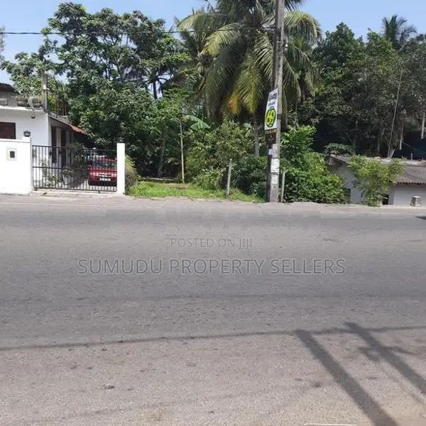 1. Prime Commercial Land – 255 Main Road Frontage | Bolgoda Lake Facin