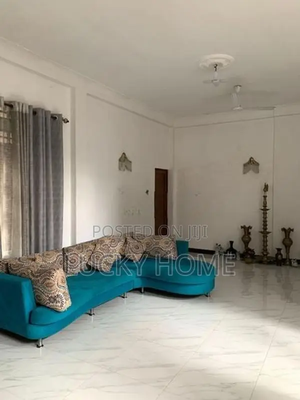 Luxury House Rent Kadawatha