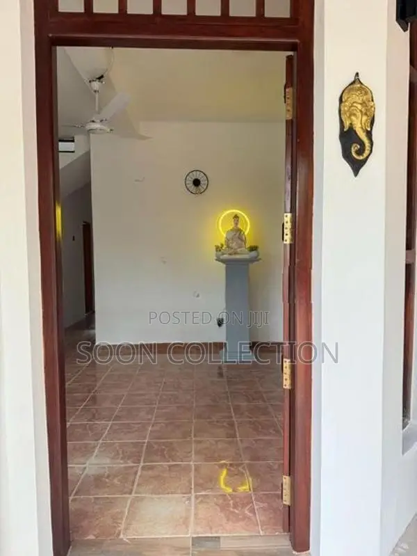 Two Story House With Shop For Rent Liyanwala Padukka