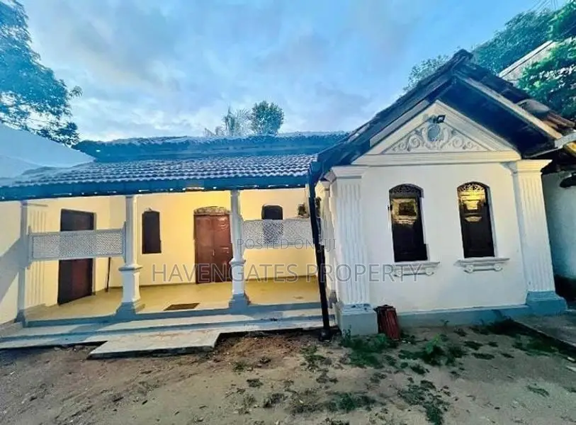 house rent for office/ staff/ company - Kelaniya