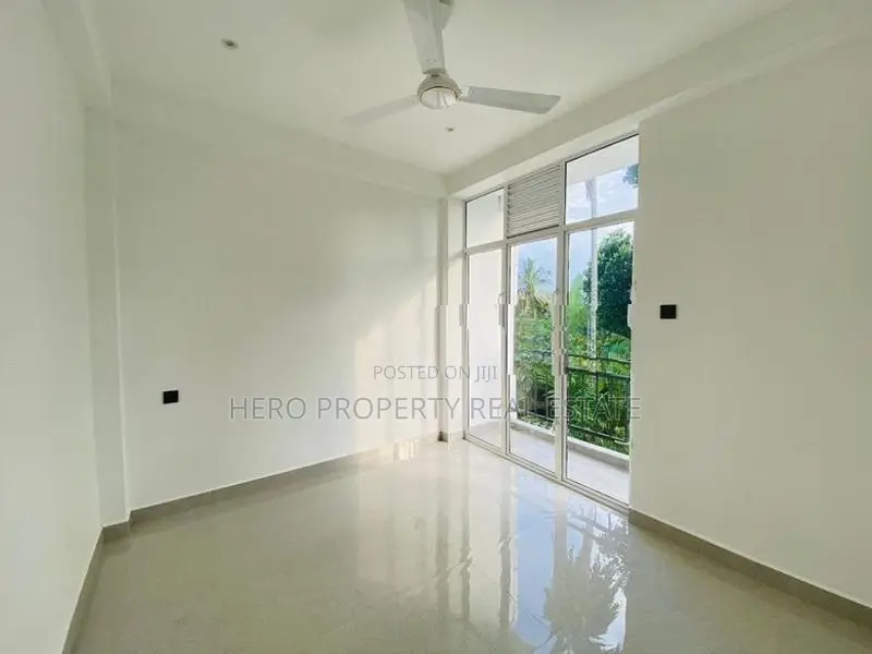 Luxury House for Rent in Athurugiriya