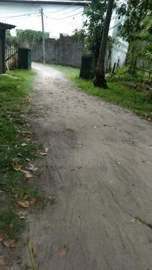 182 valuable land sale Kurana