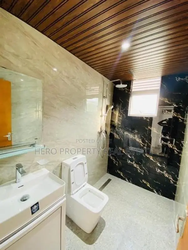 Luxury House for Rent in Athurugiriya