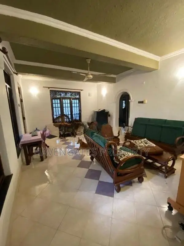 2 storey house - 85 perches sale Negombo