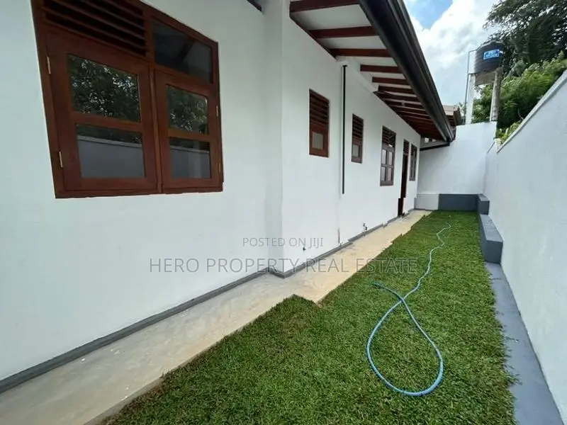 Brand new single story quet house for sale in polgasovita