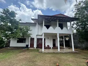 3-Bedroom Upstairs (උඩු මහල පමණක්) For Rent,Sumangala Mawatha Kurunega