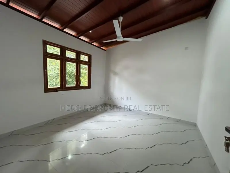 Modern Brand New House For Sale In Piliyandala