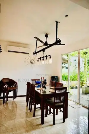 Modern Luxury Elegant House for Sale in Athurugiriya