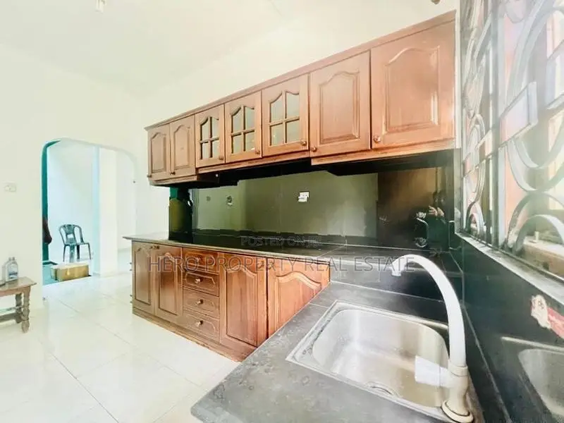 Modern Luxury Elegant House for Sale in Kottawa