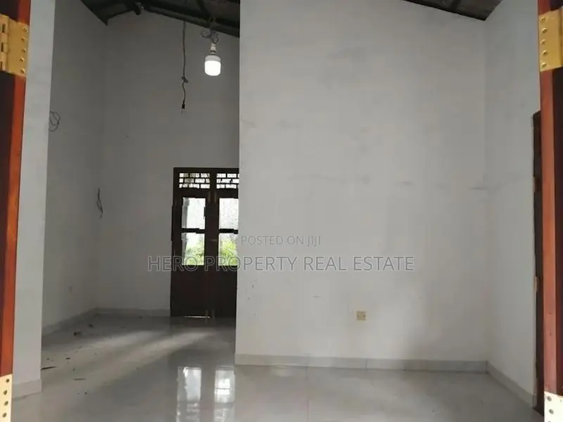 Single Story House for Sale in Rathupaswala