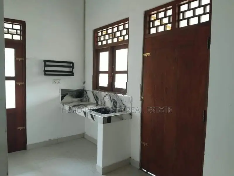 Single Story House for Sale in Rathupaswala