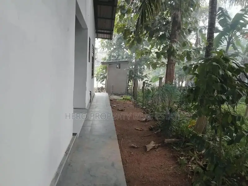 Single Story House for Sale in Rathupaswala