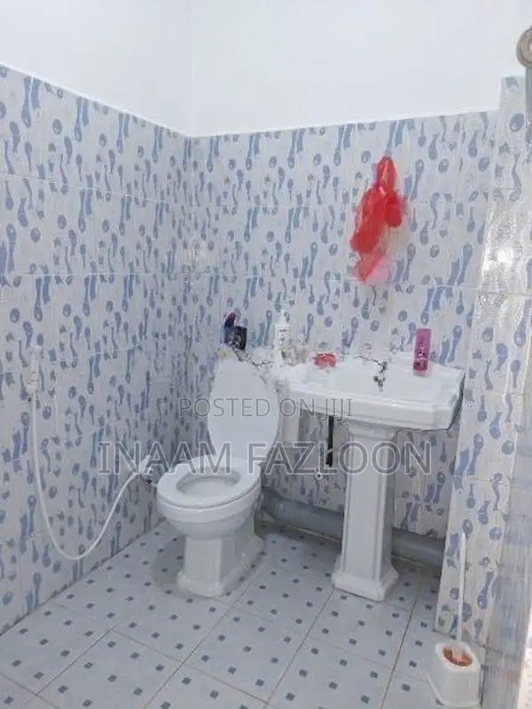 4 Bedroom Home Mt Lavania
