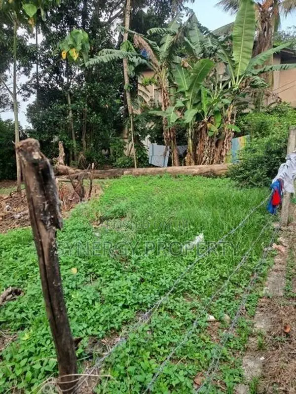 20 Perch Land for Sale in Kiribathgoda (LA-GAMKD-157)
