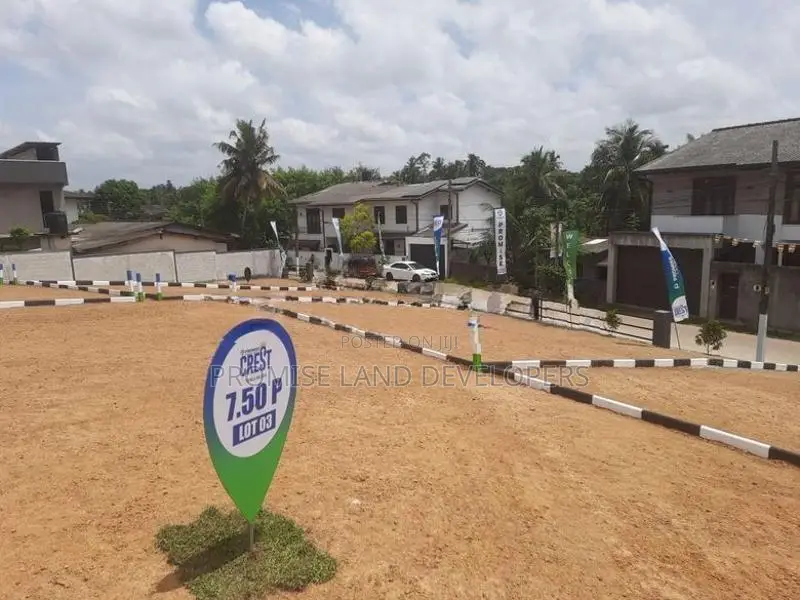 Pannipitiya Vidyala Handiya Residential Lands for Sale R03