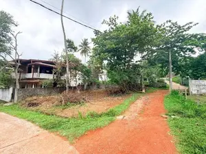 10.1 Perch Valuable Land for Sale in Malabe