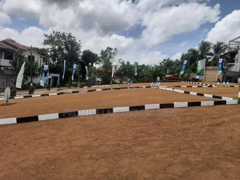 Pannipitiya Vidyala Handiya Residential Lands for Sale R03