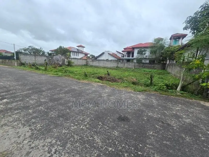 Residence Area Bare Land for Sale in Negombo Dalupatha