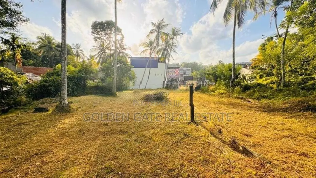 Perfect Residential Land for Sale in Kadawatha Closed to Kandy Road