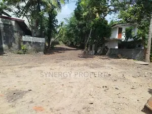 30 Perch Land for Sale in Kadawatha (LA-GAMKD-197)