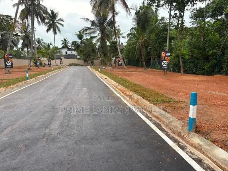 Boralesgamuwa Bokundara Land for Sale