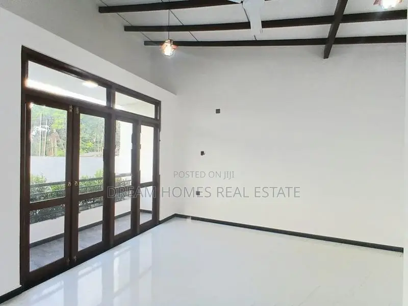 4-Bedroom House for Sale – Madapatha Road, Piliyandala