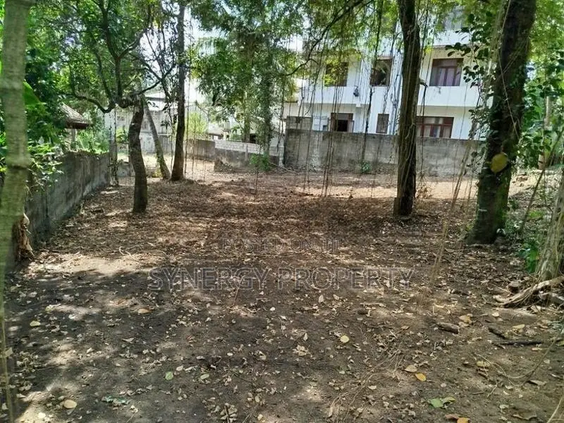 30 Perch Land for Sale in Kadawatha (LA-GAMKD-197)