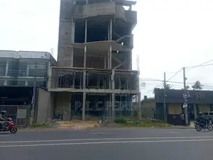 5 Story Building for Sale - Katunayaka
