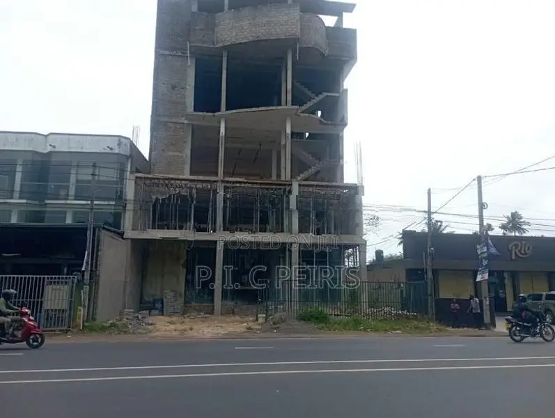 5 Story Building for Sale - Katunayaka