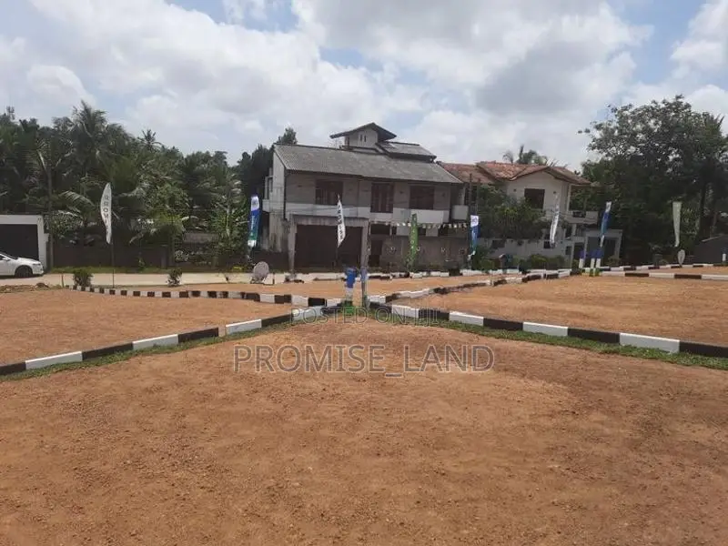 Pannipitiya Land | Close to High Level Road K27