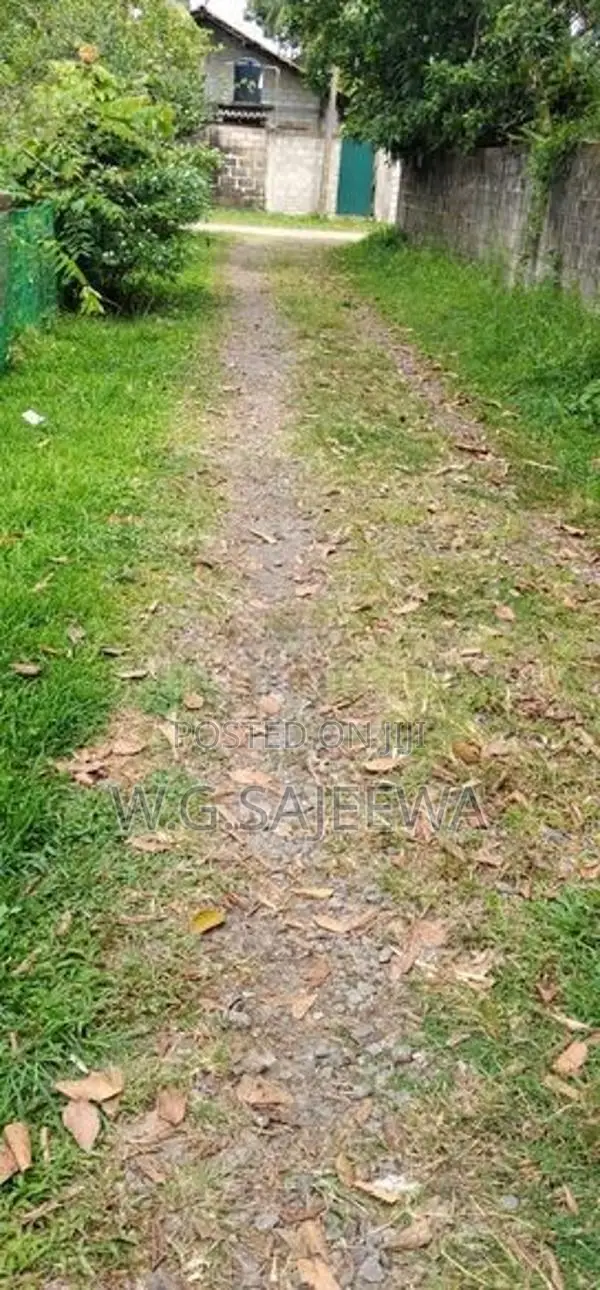 Land for Sale in Kandawala Negombo
