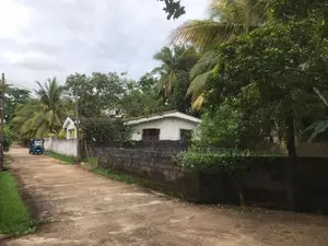 Valuable 9-Perch Square Land for Sale in Panadura