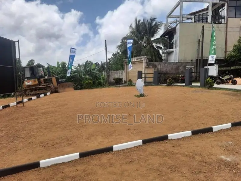 Pannipitiya Exclusive Land | only 8 Plots K27