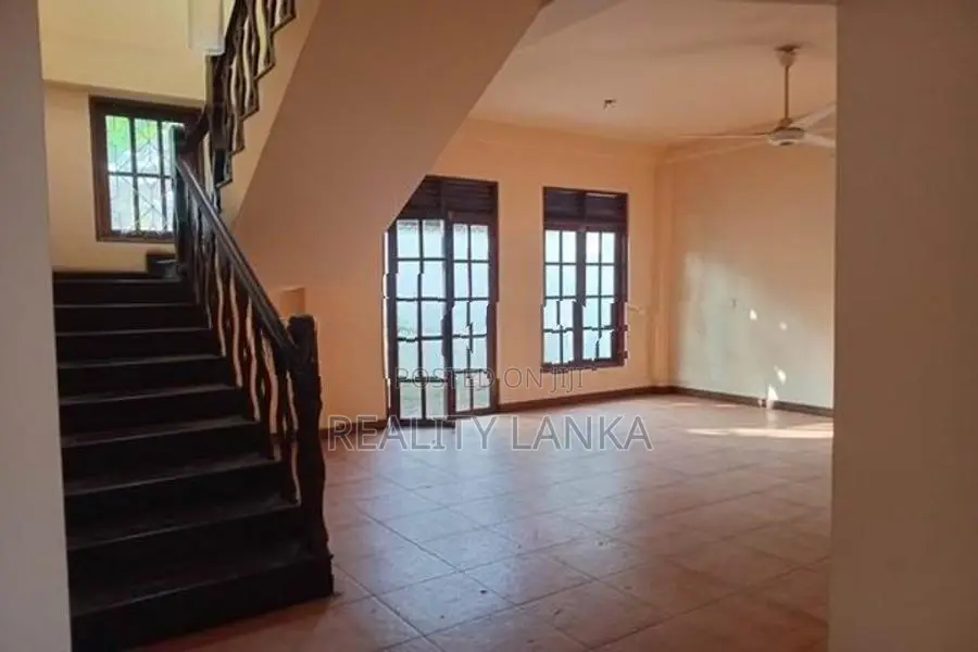 House for sale (3943) Moratuwa