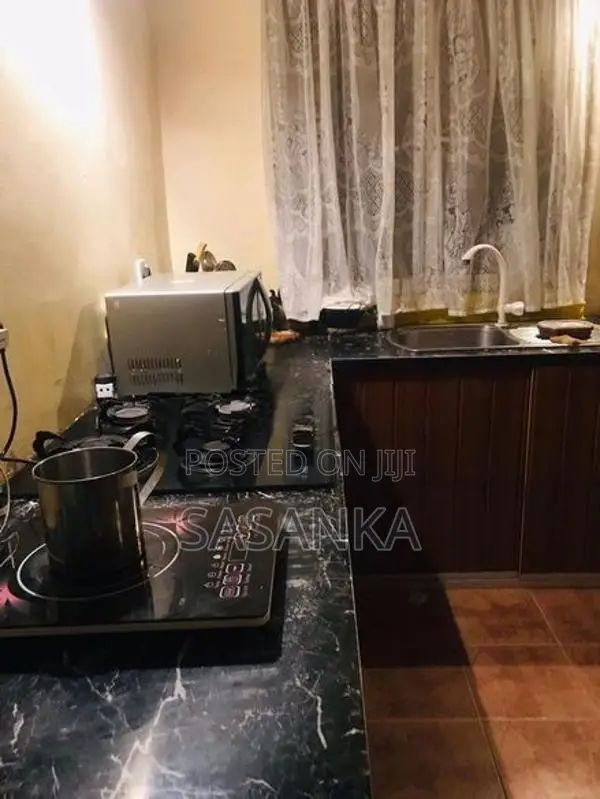 මාලබේ අරංගල දෙමහල් නිවසක් විකිණීමට ඇත