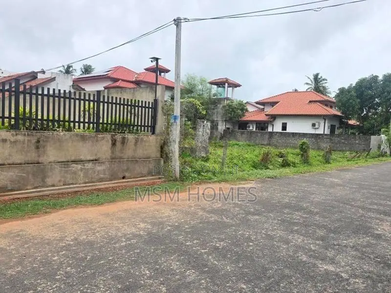 Residence Area Bare Land for Sale in Negombo Dalupatha
