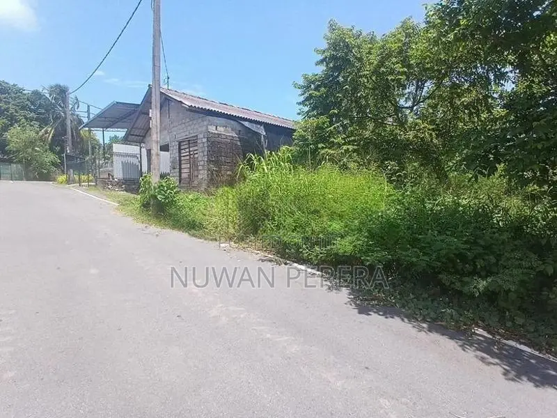 Piliyandala Kotagedara Prime Land 9p for Sale