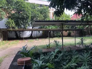 Prime 27-Perch Square Land for Sale in Nawala