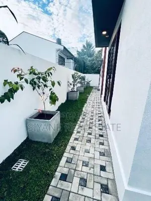 Brand New House for Sale in Kaduwela