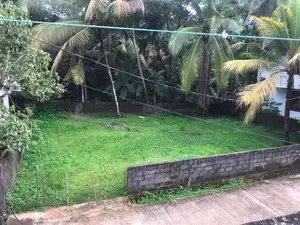 Valuable 9-Perch Square Land for Sale in Panadura