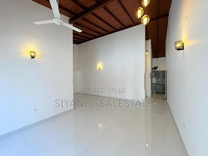 Brand New House for Sale in Athurugiriya
