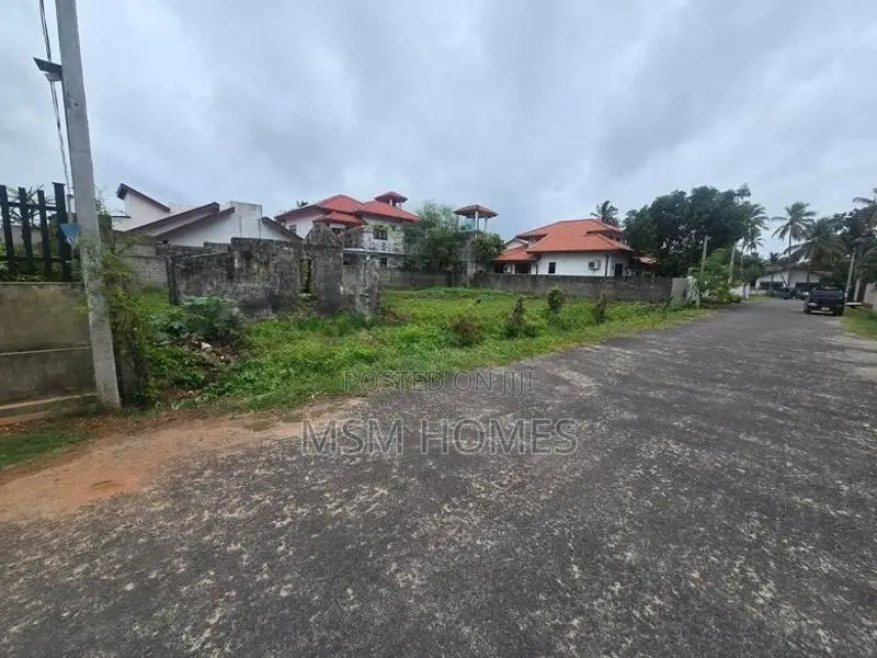 Residence Area Bare Land for Sale in Negombo Dalupatha