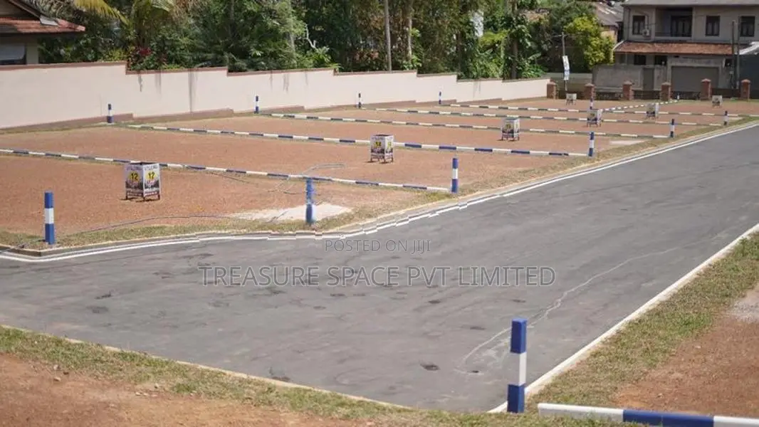 Land for Sale at Mirihana Near 119 Bus Route