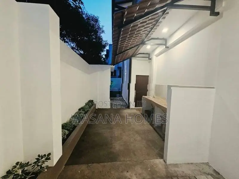 Fantastic Beautiful House for sale Kottawa