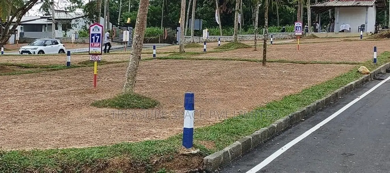 Land for Sale at Malabe